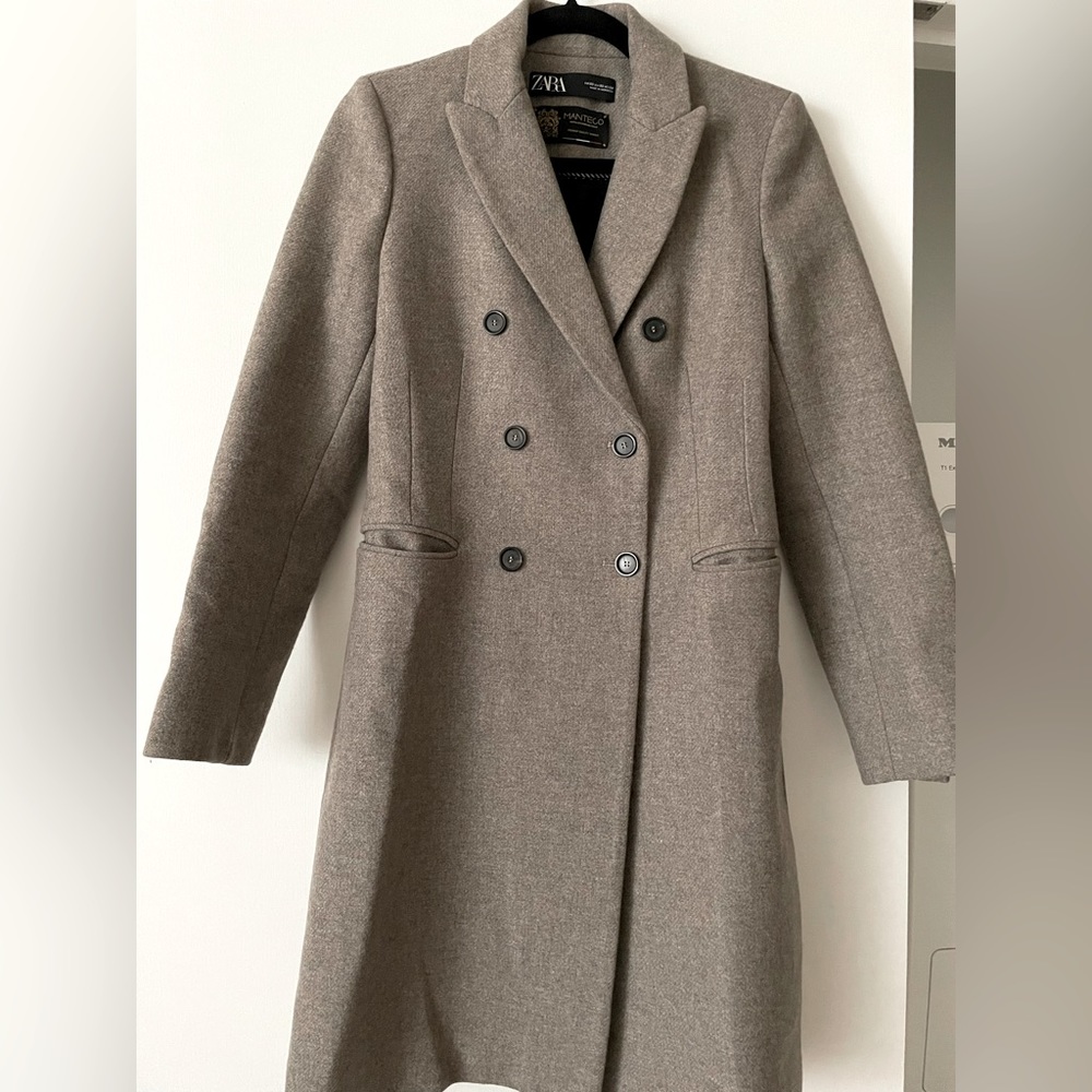 Zara Manteco - Double Breasted, Knee Length Coat in Gray/Taupe